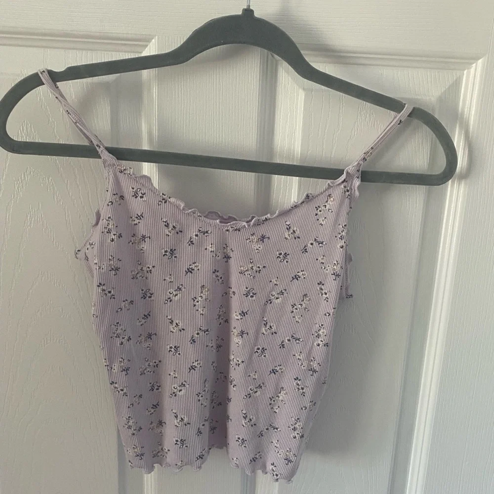 Size: M - Picture 1 of 3